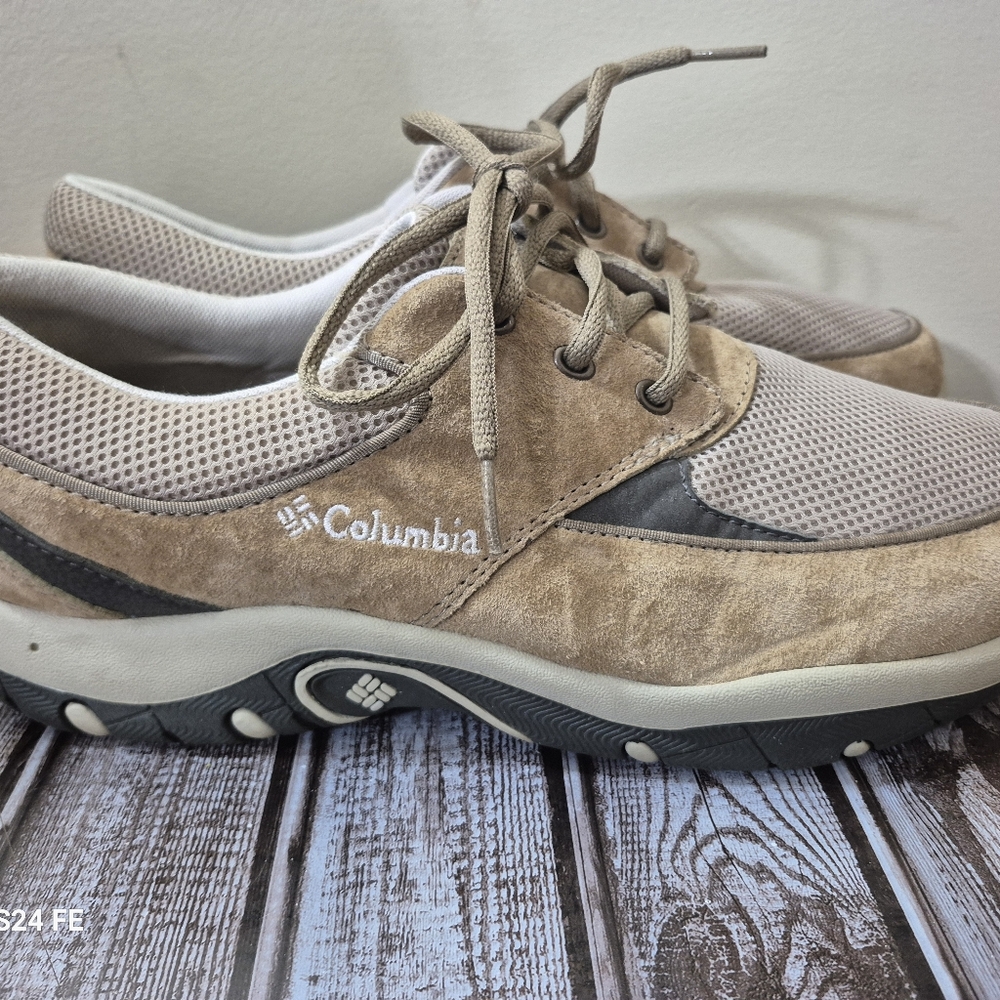 Columbia Shoes Caicos Suede Leather Walking Casual . Mens Size 12. Tan